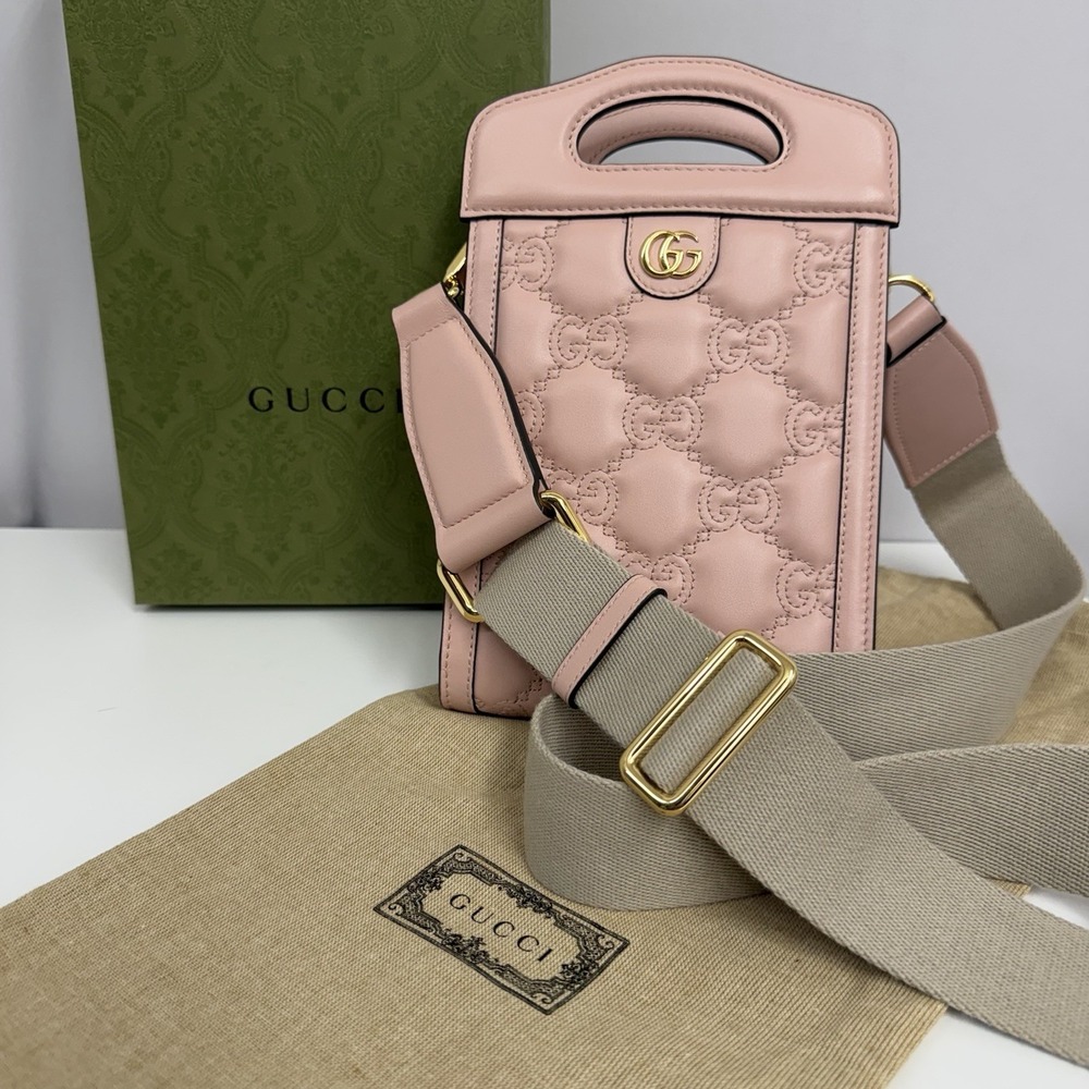 Gucci Leather GG Marmont Matelasse Purse Bag Pink NWT Dust Bag Crossbody Strap